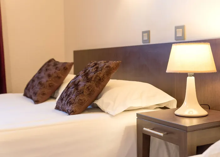 Logis Hostellerie De L'Abbaye
